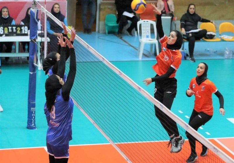  پیروزی نزدیک تیم والیبال بانوان سایپا در کاشان
