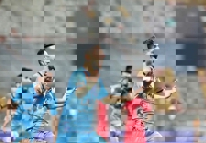 رکورد جالب پیکان؛ بیرون از خانه نمی‌بازد!