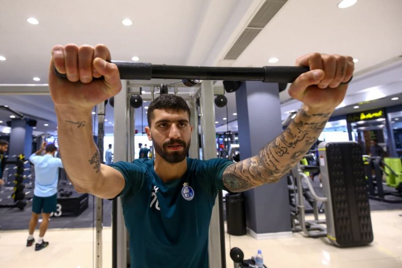 دانشگر مدل 1400؛ ساکت و بی حاشیه (عکس)