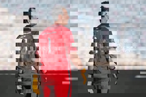 مصدومیت پرویز برومند بعد از مصاحبه با ورزش سه!