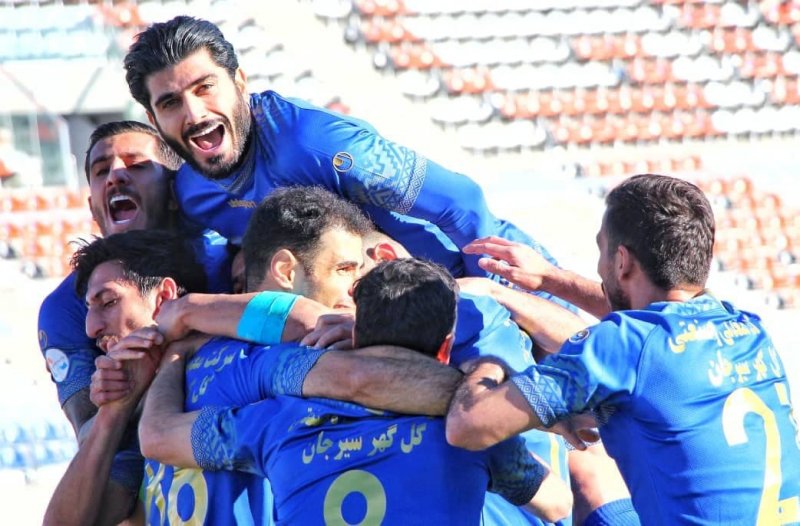 گلگهر 1- هوادار صفر؛شیرجه سه امتیازی فروزان