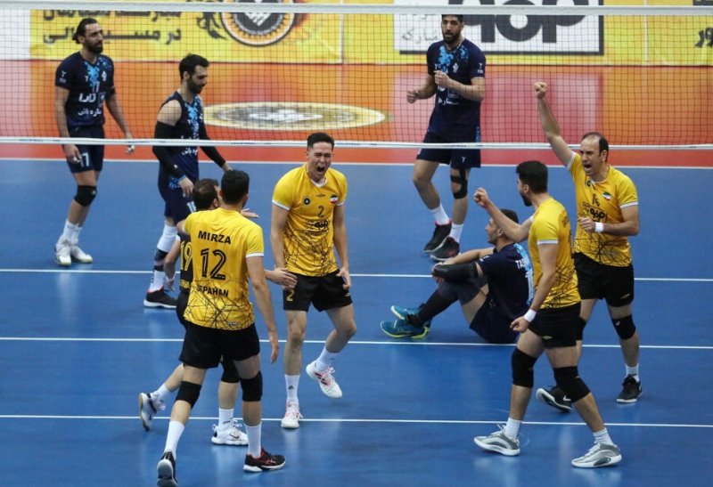 پیروزی سیرجان و آذرباتری با چاشنی انتقام