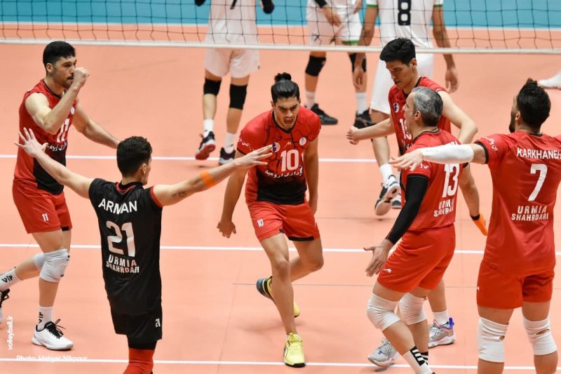ارومیه میزبانی آسیایی والیبال را از دست می‌دهد؟