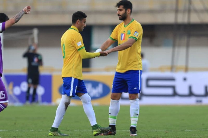 اولین خرید رضا عنایتی از تراکتور