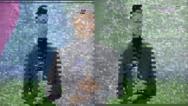 1683596