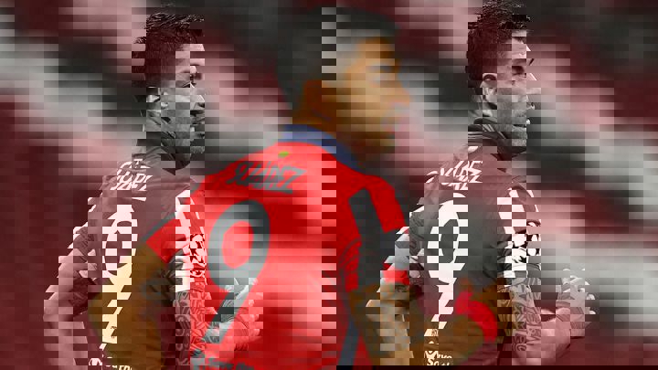 بازگشت به انگلیس، مقصد غیرمنتظره در انتظار سوارز