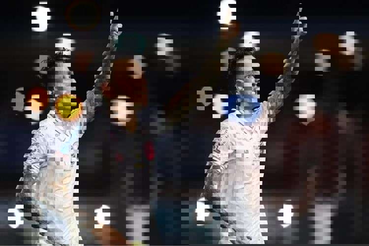 1684410