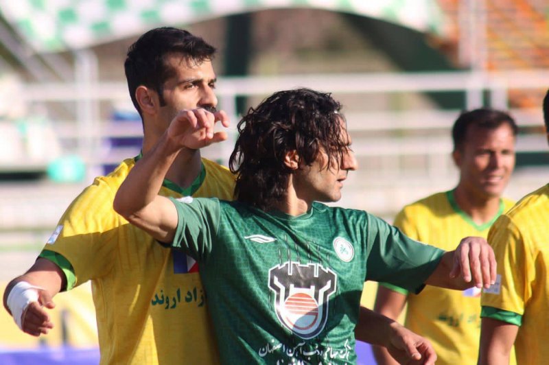 ذوب آهن صفر - صنعت نفت 1؛ شوت طالب و تیرک فولادشهر!