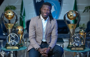 گومیس جدا شد، الهلال به دنبال اوبامیانگ