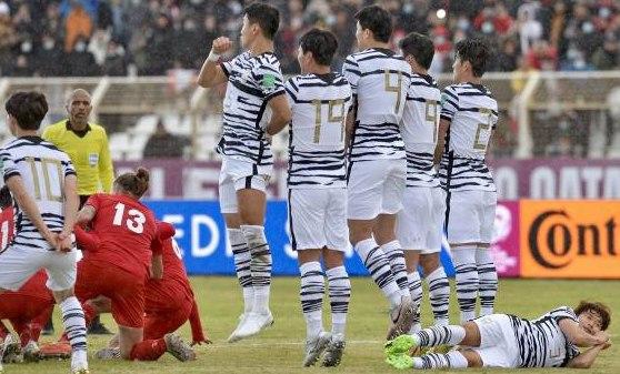 لحظه به لحظه با مقدماتی جامجهانی در آسیا