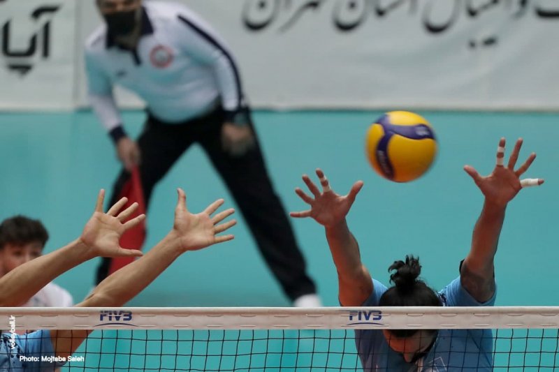 لیگ برتر والیبال؛ شکست صدرنشین در یزد