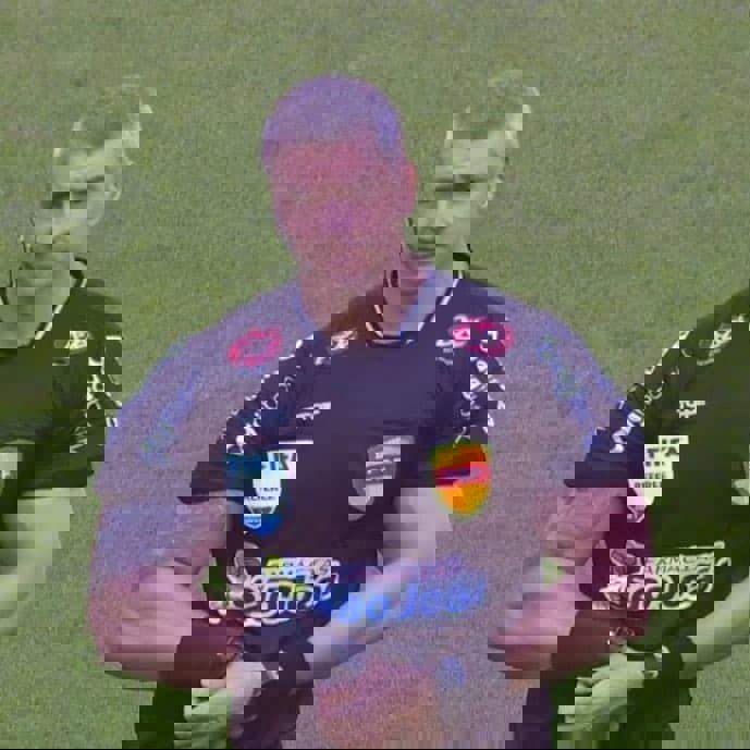 1686849
