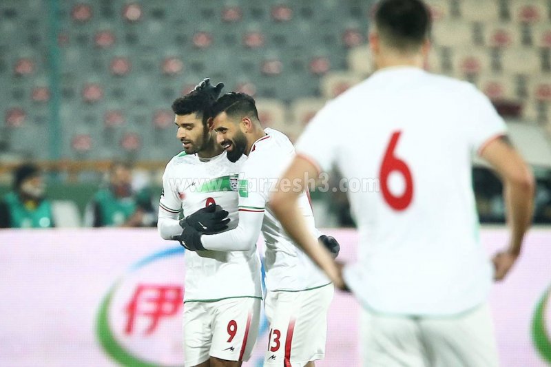 ایران 1 - امارات 0؛ شکست‌ناپذیر بدون تماشاگر و با یار کمتر