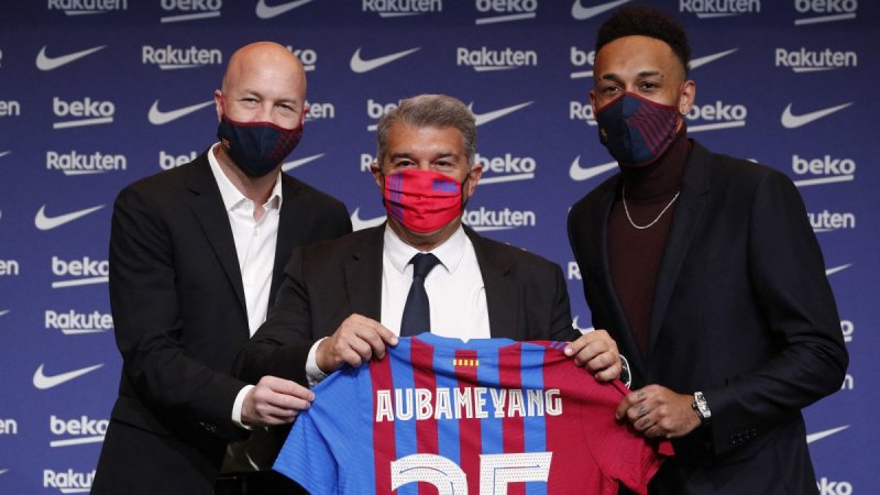 رونمایی از اوبامیانگ؛ اینجا قهرمان چمپیونزلیگ میشوم