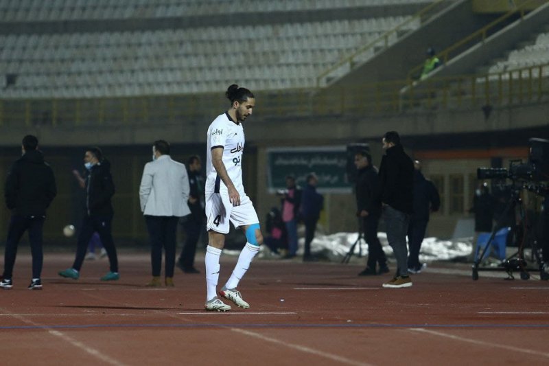 یزدانی روی مود سیمئونه ؛ یک اخراج عجیب (عکس)