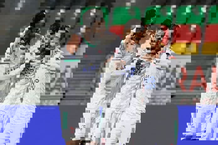 کاوه رضایی تماشاگر برد پُر گل لوون