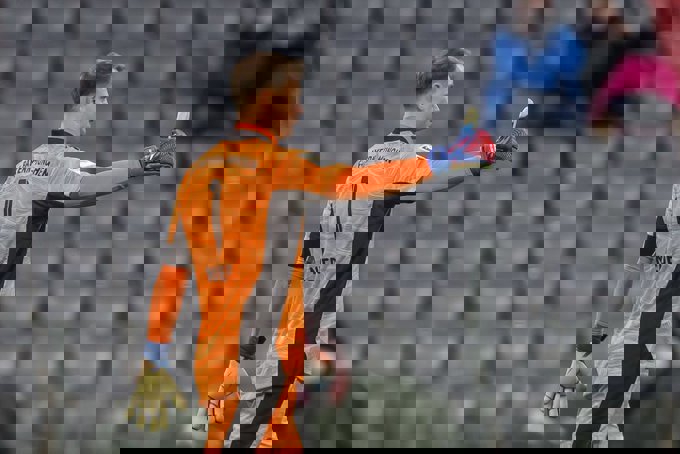 بایرن- نویر و اختلافی که نگرانکننده شده است