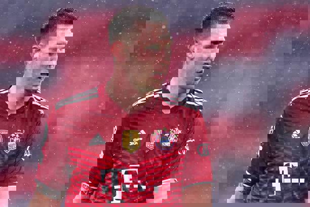 رسمی؛ مدافع بایرن مونیخ به دورتموند پیوست