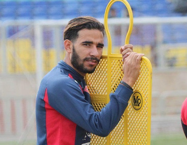 کرملاچعب: هر کسی زورش برسد ما را می‌زند