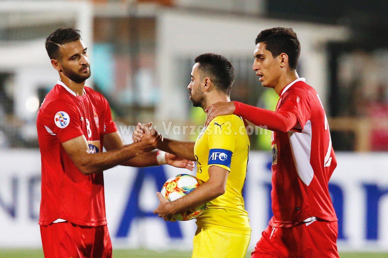 محمد نادری و ژاوی در بازی پرسپولیس و السد
