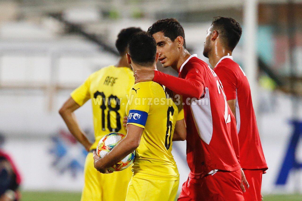 تشکر محمد نادری و ژاوی در بازی پرسپولیس و السد