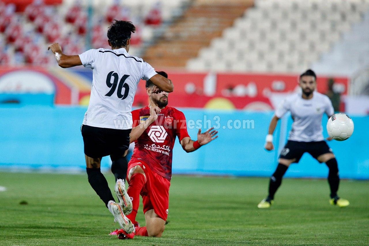 اخراج کمال کامیابی نیا