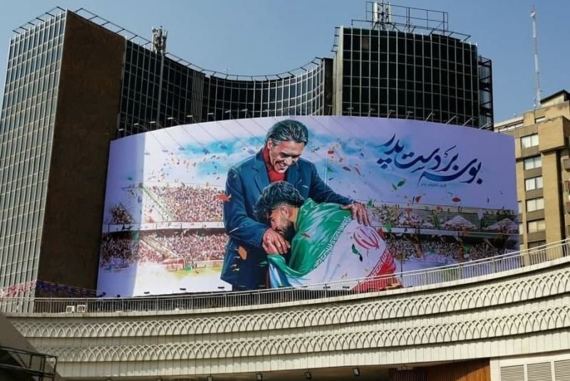 عابدزاده پدر دوباره روی بورس(عکس)