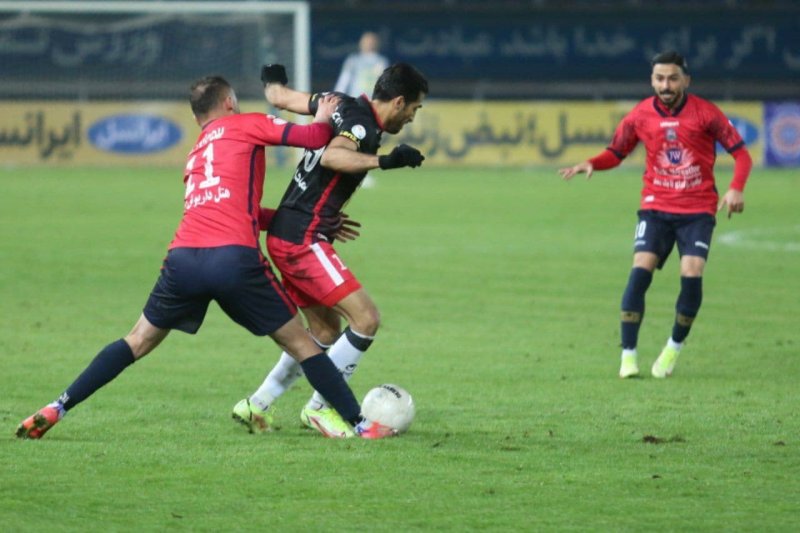 وحید امیری؛ رکورددار دریبلزنی در پرسپولیس (عکس)