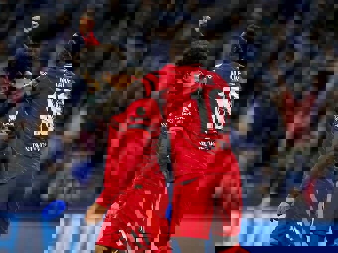 1691921