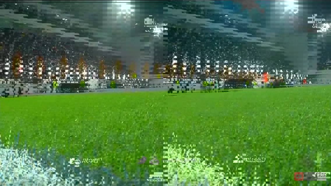 1691812