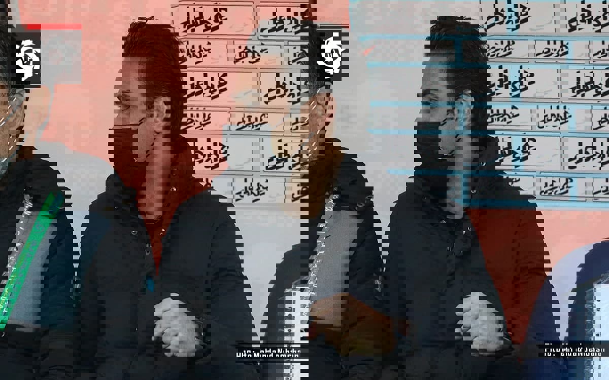 1692379