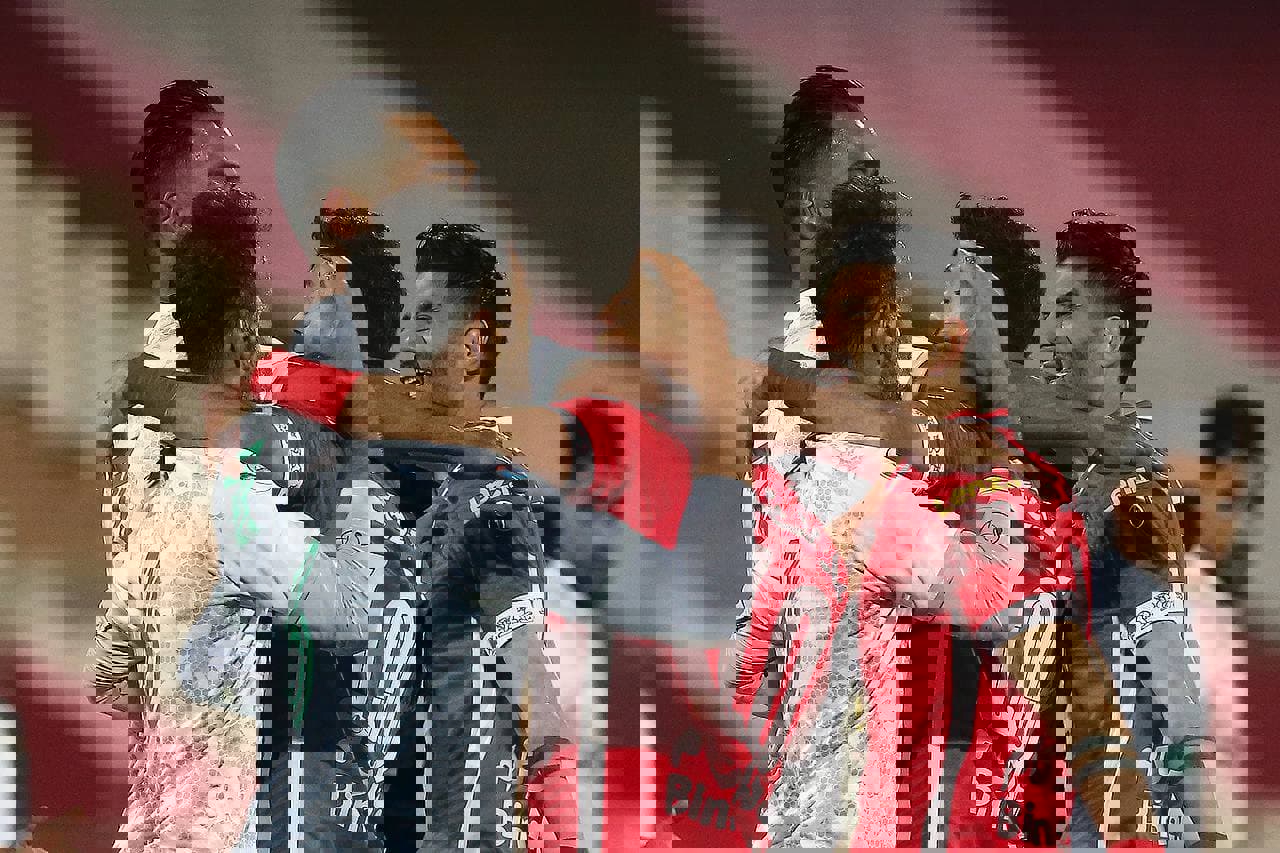 1692505