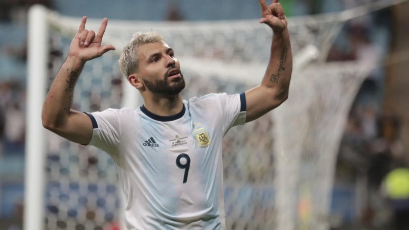 آگوئرو: ترسیده‌ام و دیگر فوتبال نگاه نمی‌کنم!