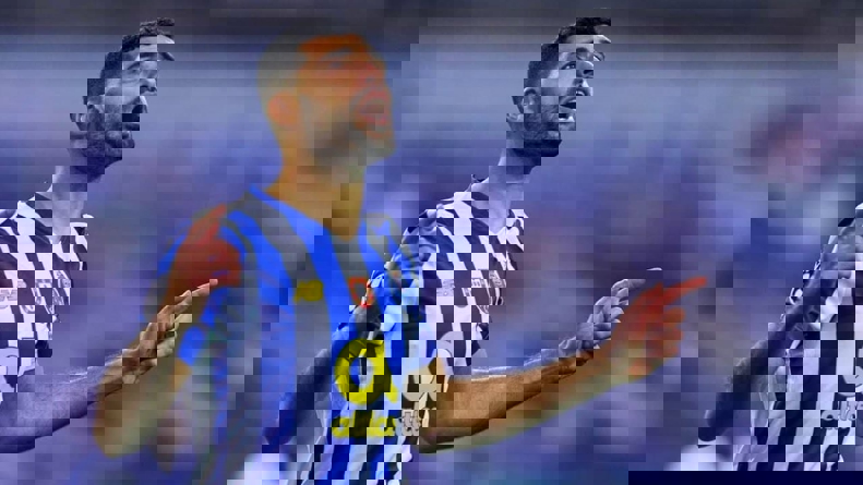 1692907