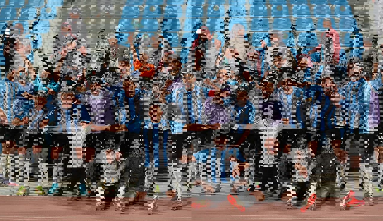 1693449