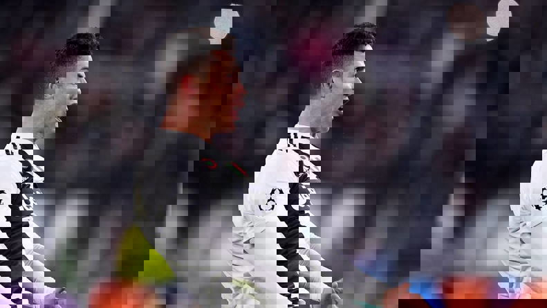 1693775