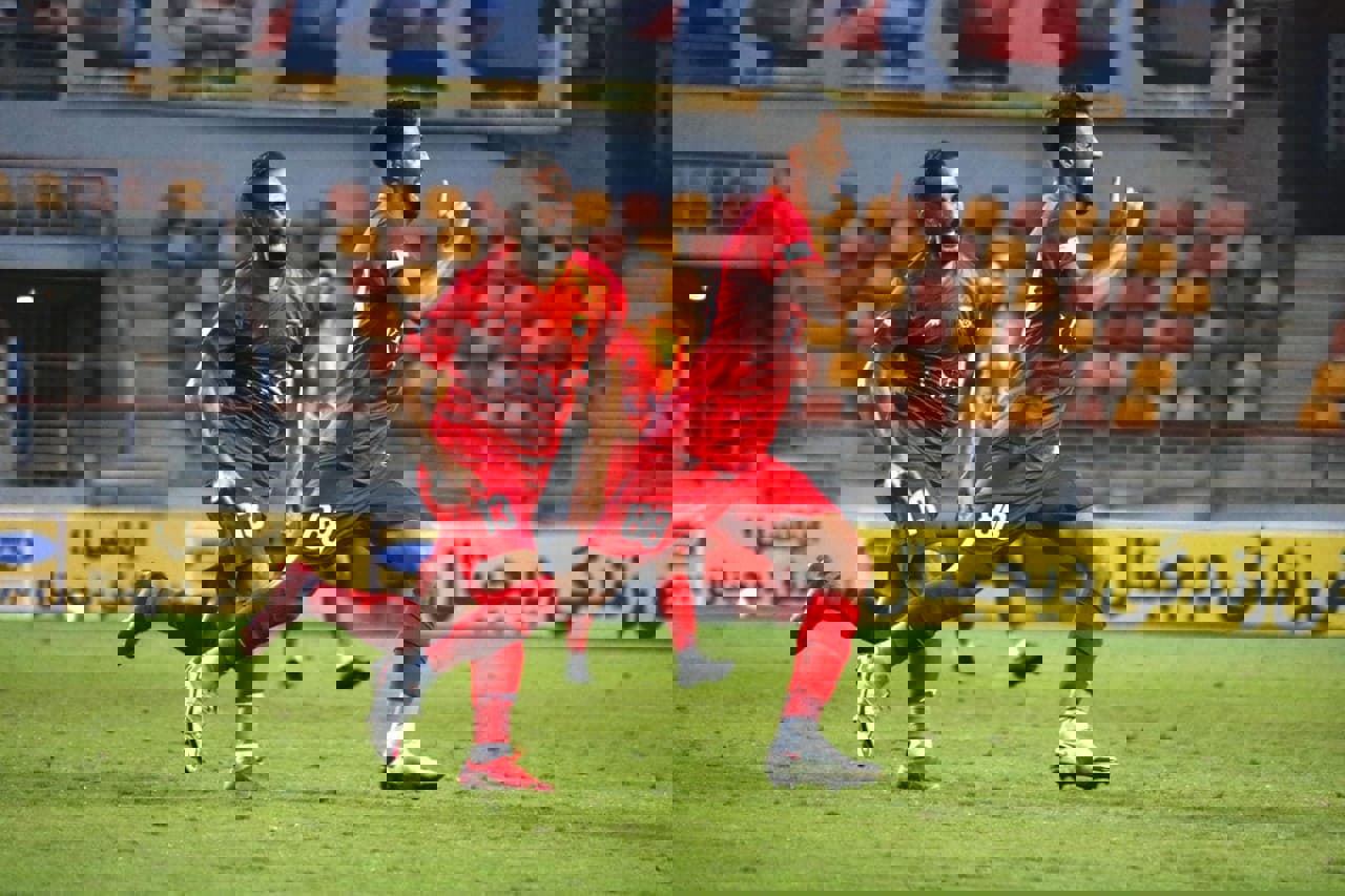 1693905