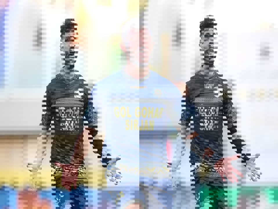 1693922