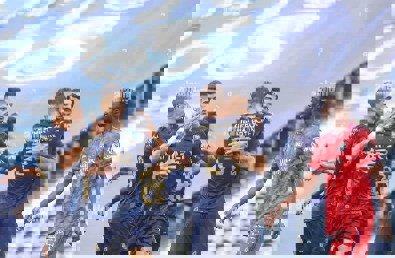 1694345