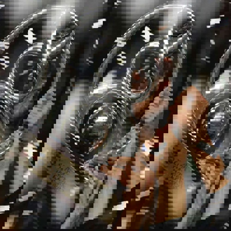 1694796