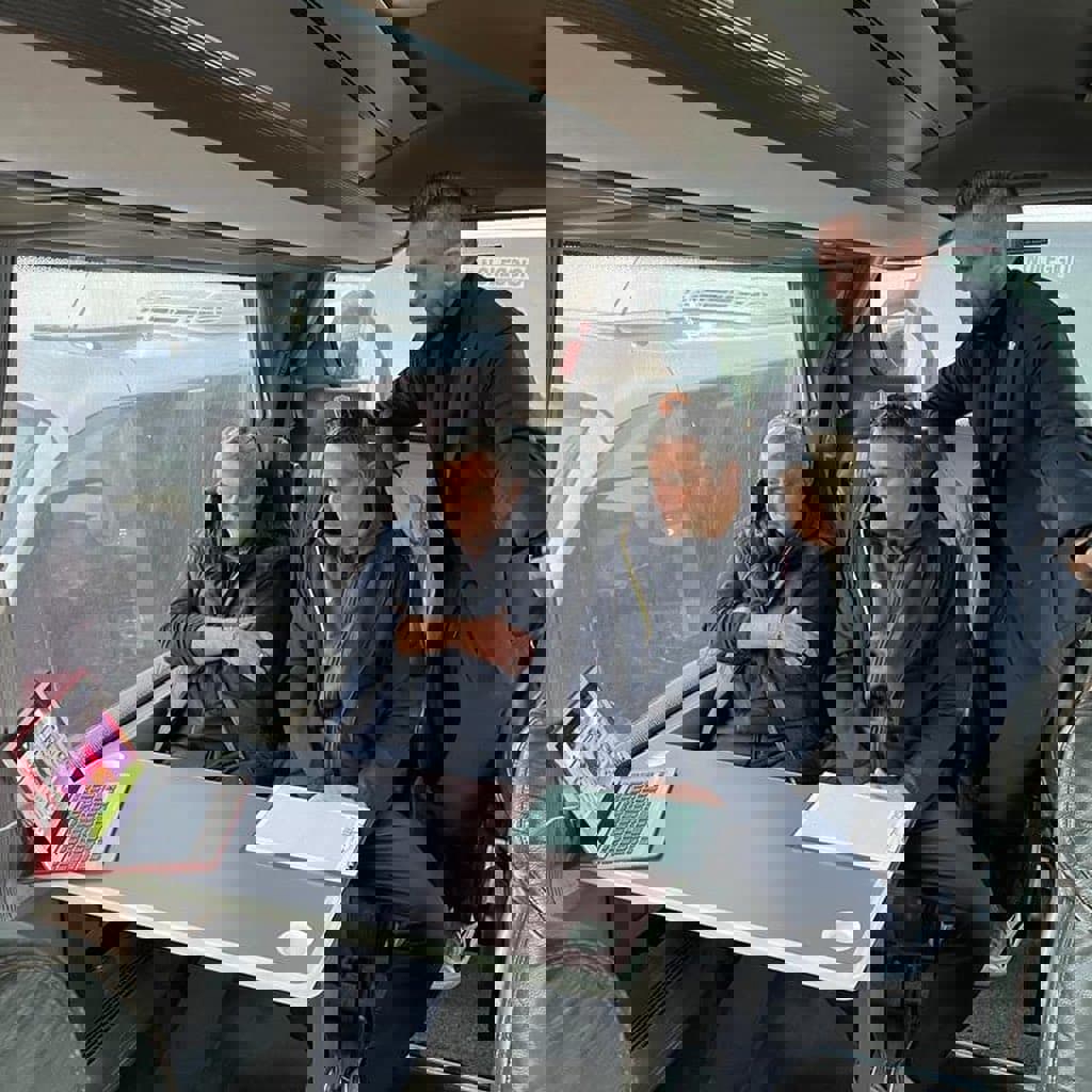 1695036