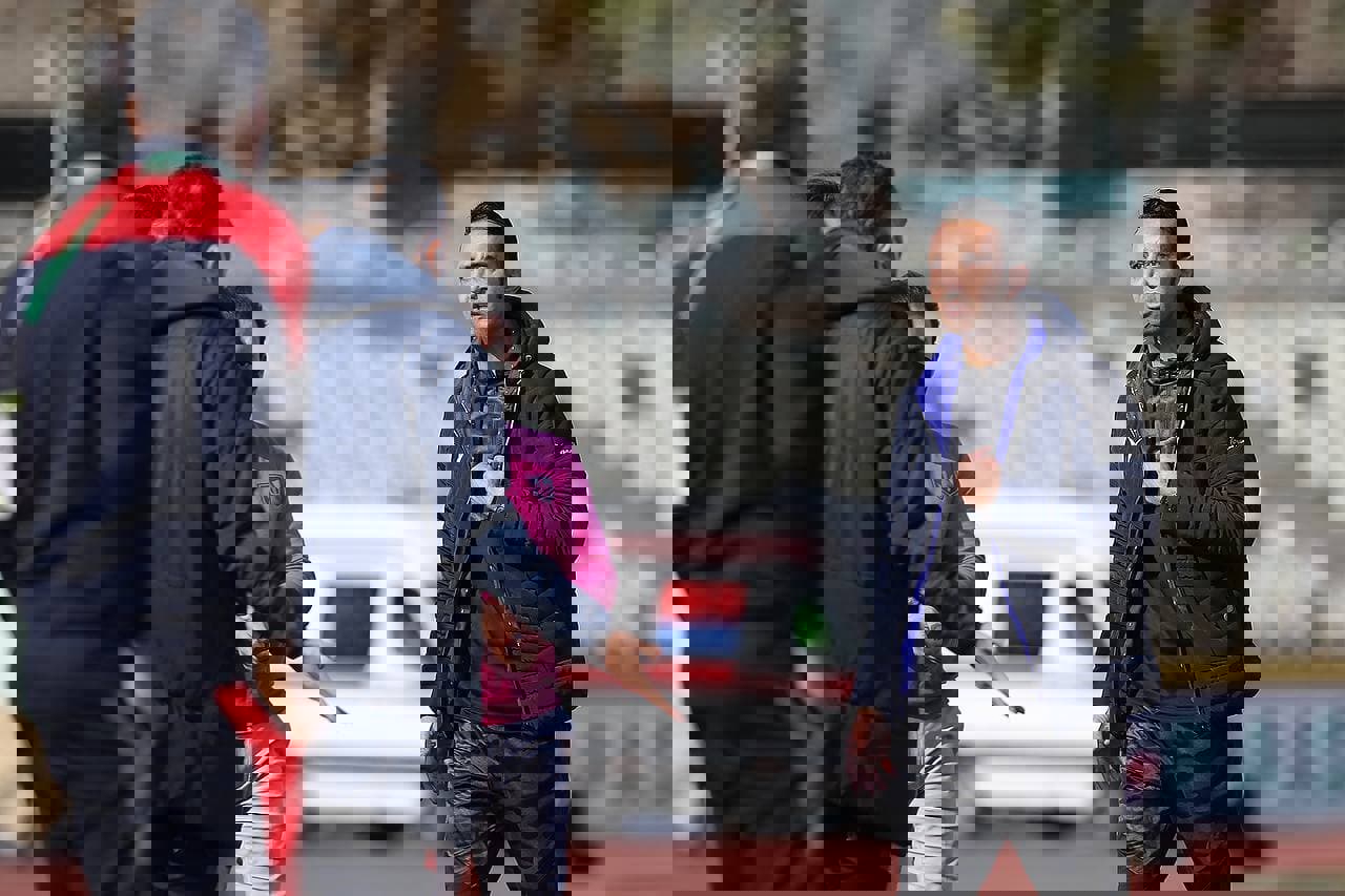 1695119