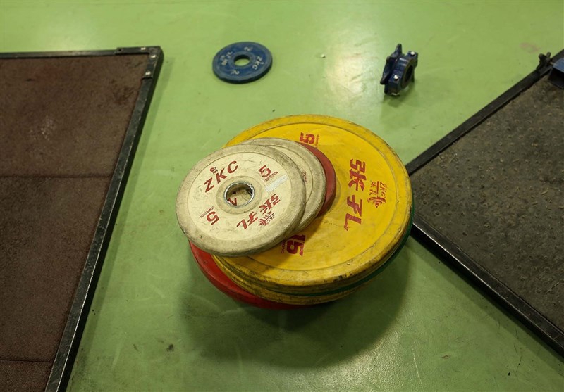 نفرات برتر پاراوزنه برداری بانوان کشور مشخص شدند