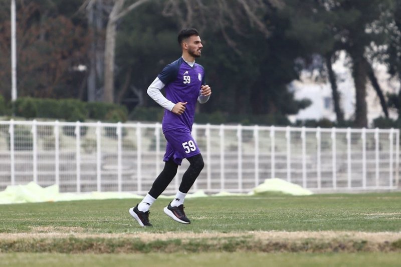 مدافع استقلال دیدار با گلگهر را از دست داد