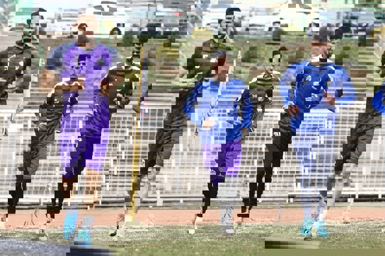 1695925