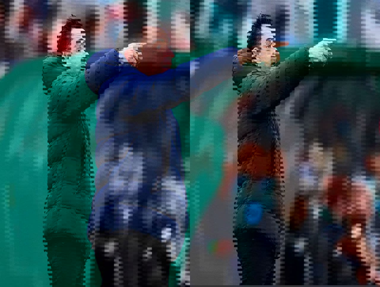 1696654