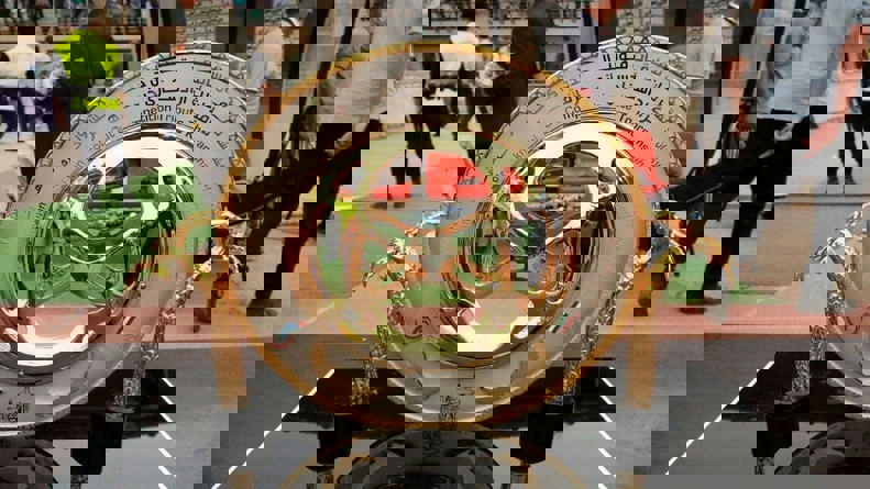 1697056