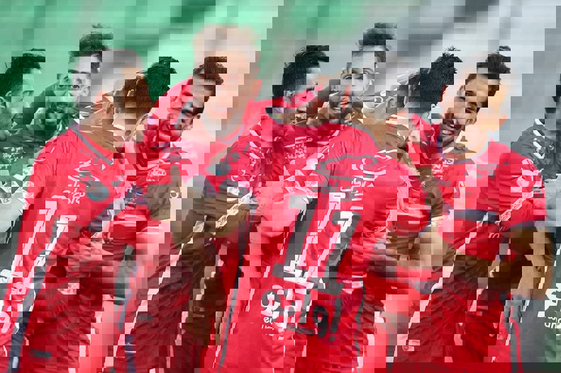 1697057