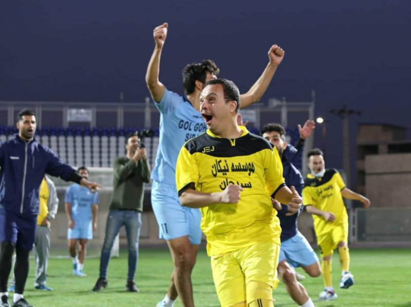 تمرین آبی‌پوشان سیرجانی با طعم مهربانی 