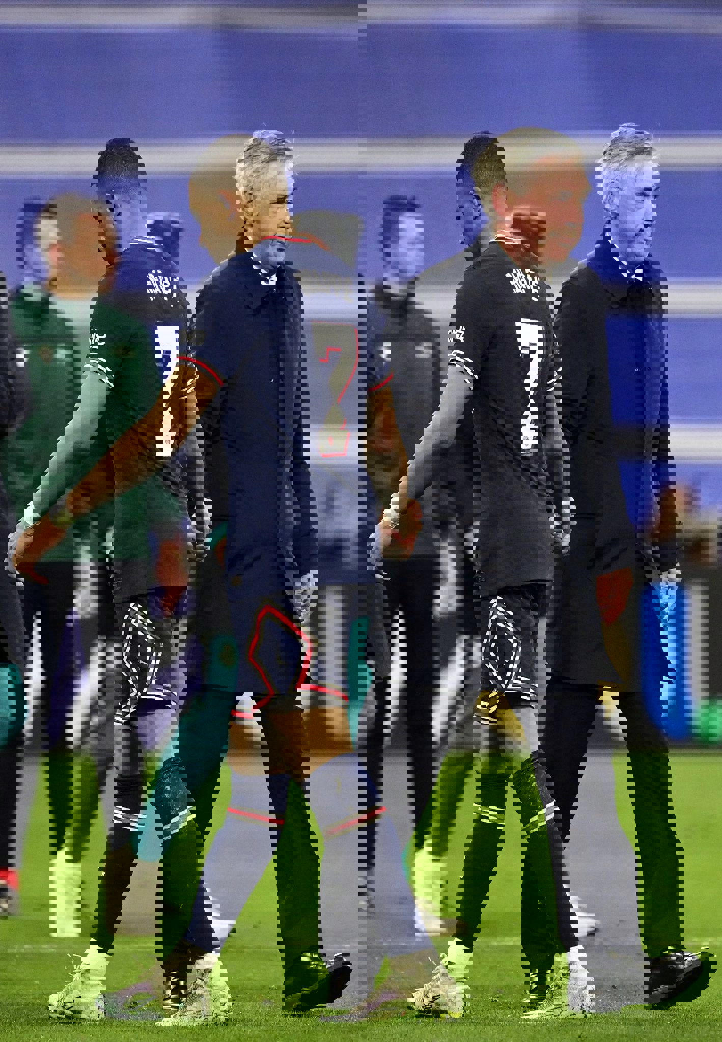 1697560